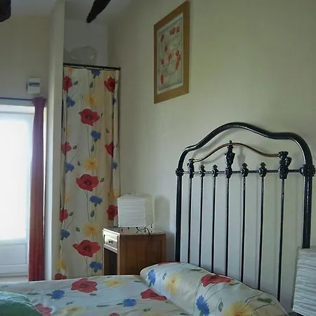 Bed & Breakfast Chez Bacchus